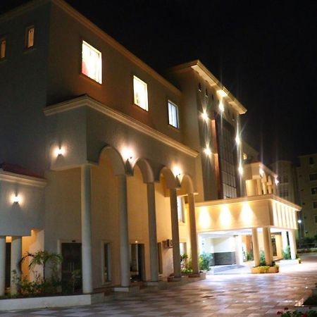 Rk - Inn Premium Suites 班加罗尔 外观 照片