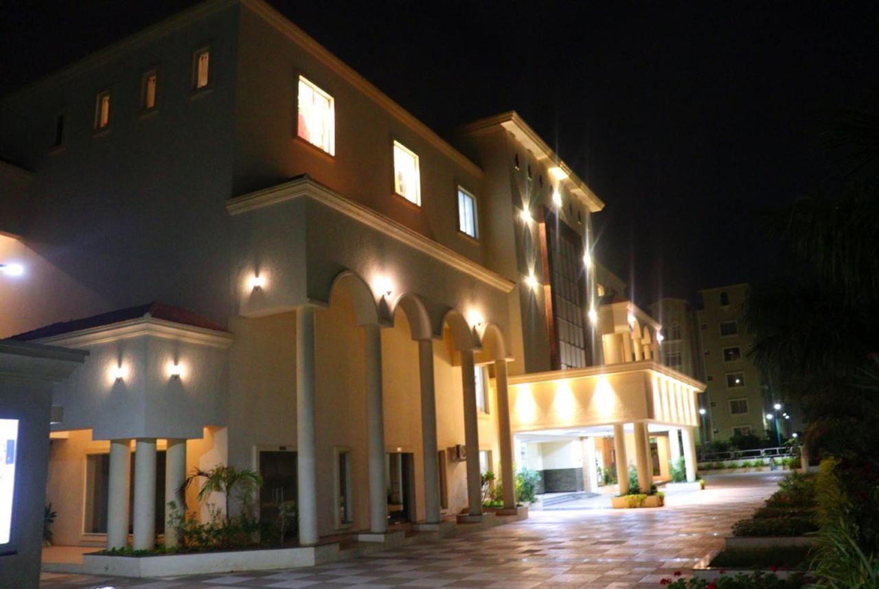 Rk - Inn Premium Suites 班加罗尔 外观 照片