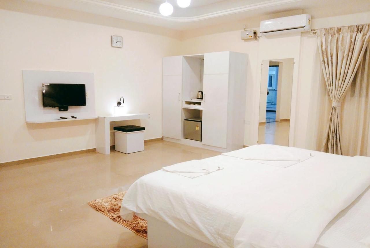 Rk - Inn Premium Suites 班加罗尔 外观 照片